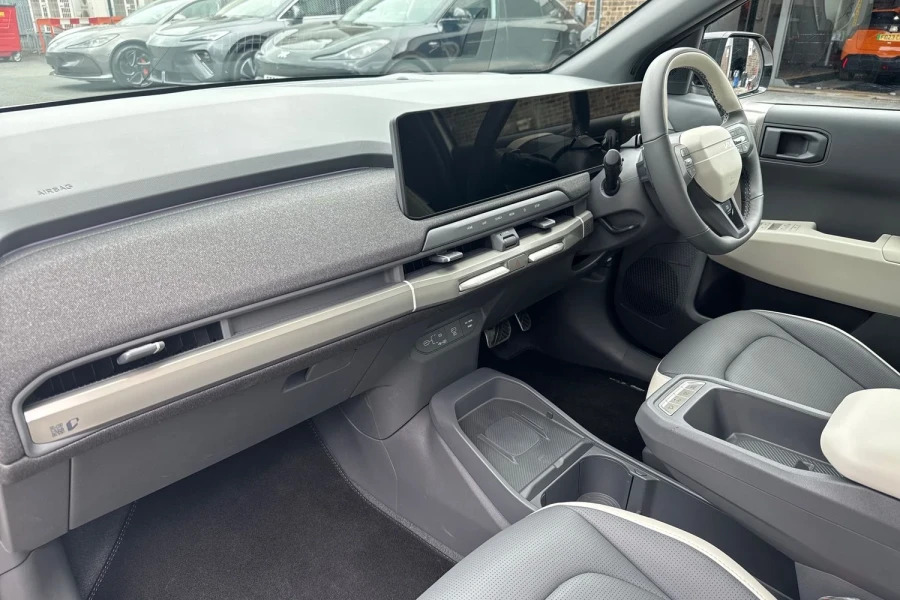 Kia EV3 148Kw Gt-line S 81.4Kwh Black #12