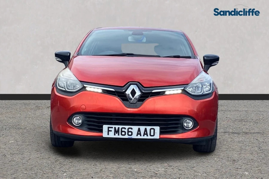 Renault Clio Clio 1.5 Dci 90 Dynamique S Nav Hatchback Red #2