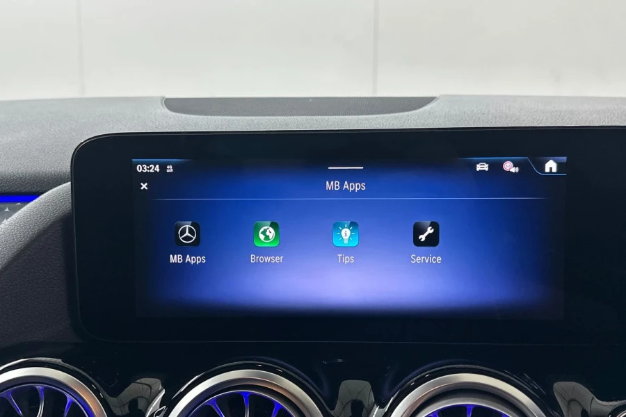 Mercedes-Benz EQA Eqa 250 140Kw Amg Line Executive 70.5Kwh White #34
