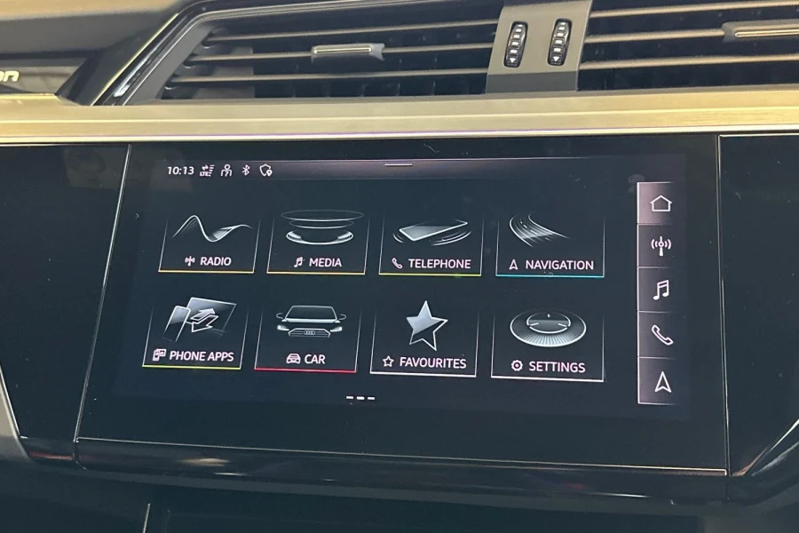 Audi E-tron 93.4Kwh Quattro #31