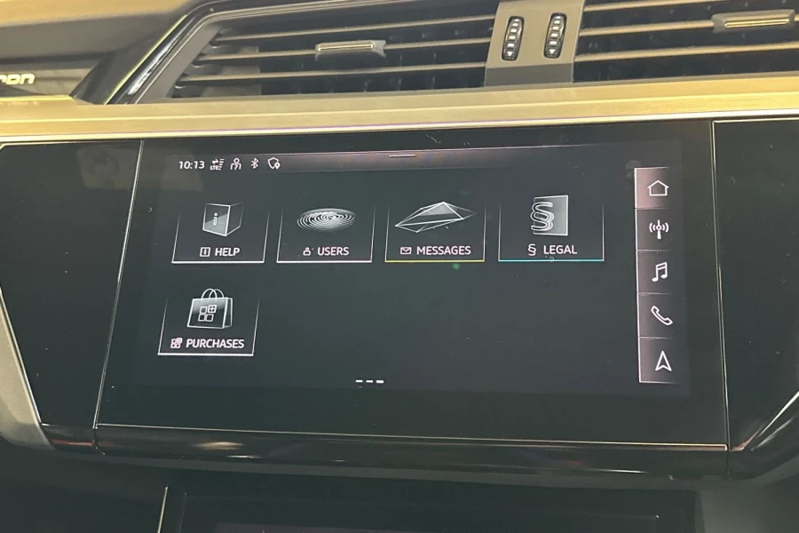 Audi E-tron 93.4Kwh Quattro #32