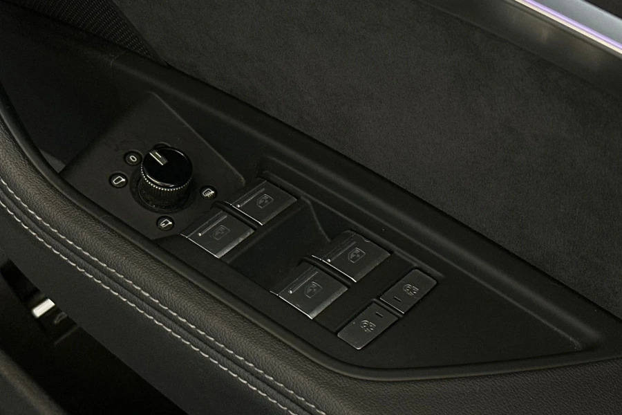 Audi E-tron 93.4Kwh Quattro #20