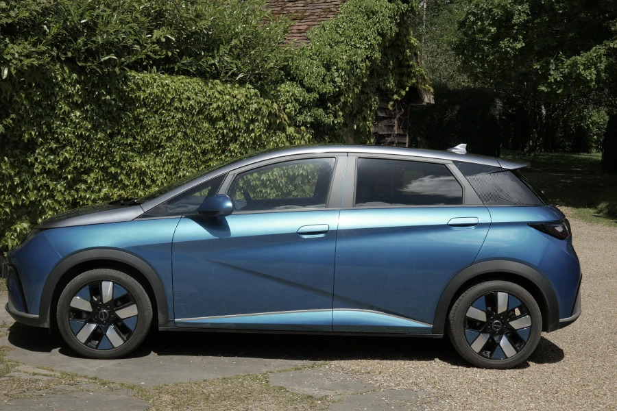 Byd Dolphin Dolphin 150Kw Design 60.4Kwh Hatchback Grey