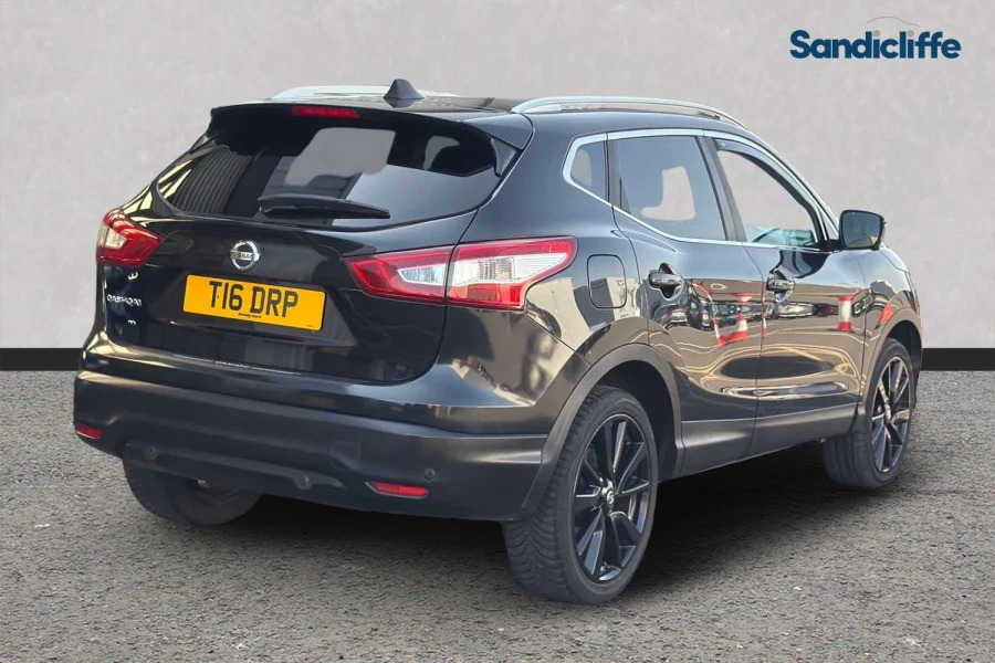 Nissan Qashqai Qashqai 1.6 Dci Tekna Hatchback Black #4