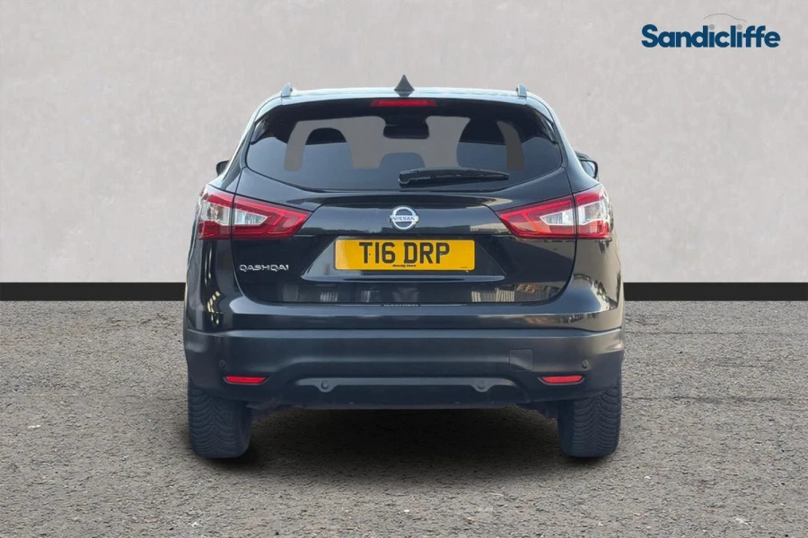 Nissan Qashqai Qashqai 1.6 Dci Tekna Hatchback Black #5