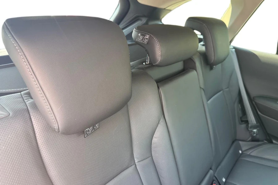 Subaru Outback Touring X Estate Blue #13