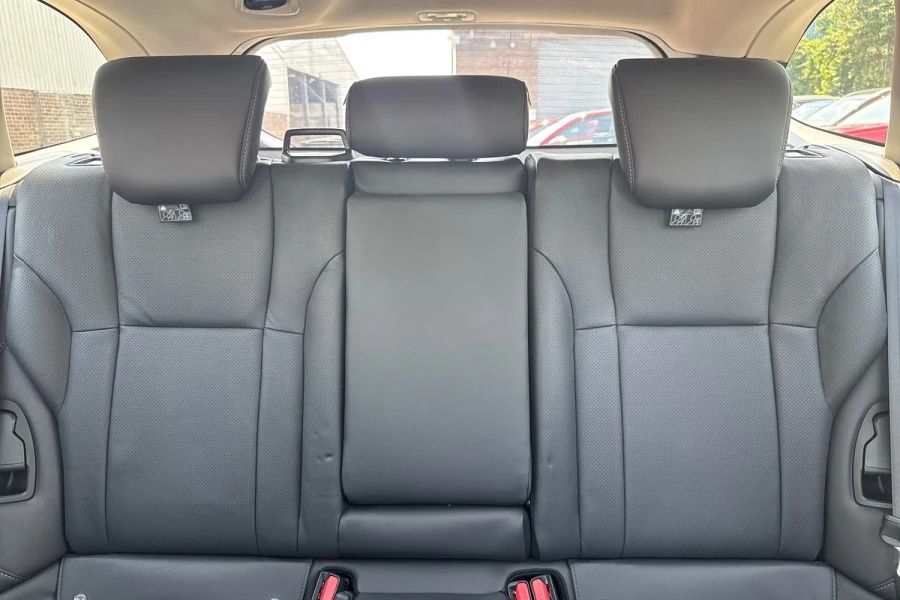 Subaru Outback Touring X Estate Blue #23
