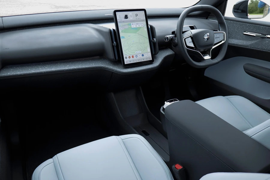 Volvo EX30 Ex30 200Kw Sm Extended Range Plus 69Kwh E  #6