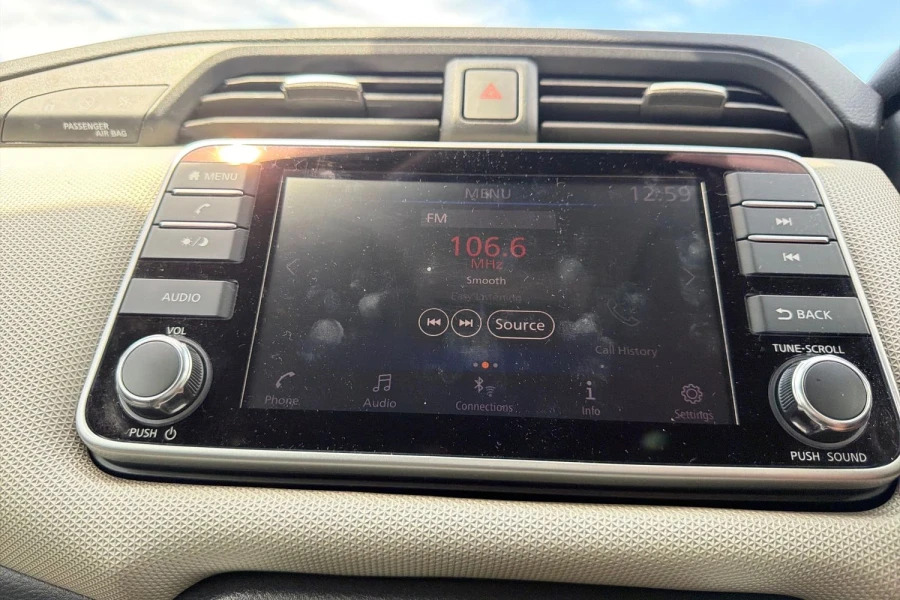 Nissan Micra Ig-t Acenta Limited Edition Silver #37