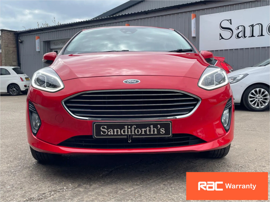 Ford Fiesta 1.1 Ti-vct Zetec Hatchback Euro DF68EWB Red #2