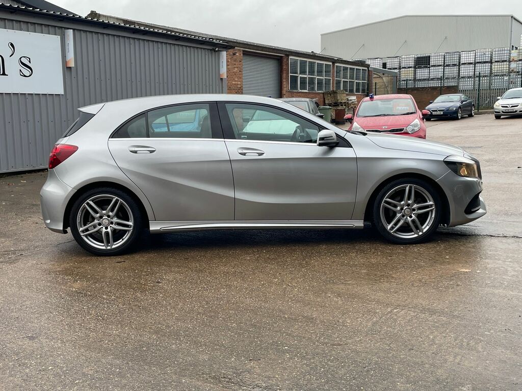 Mercedes-Benz A Class 2.1 A200d Amg Line Hatchback 7G-dct Eur BG17VWY Silver #4