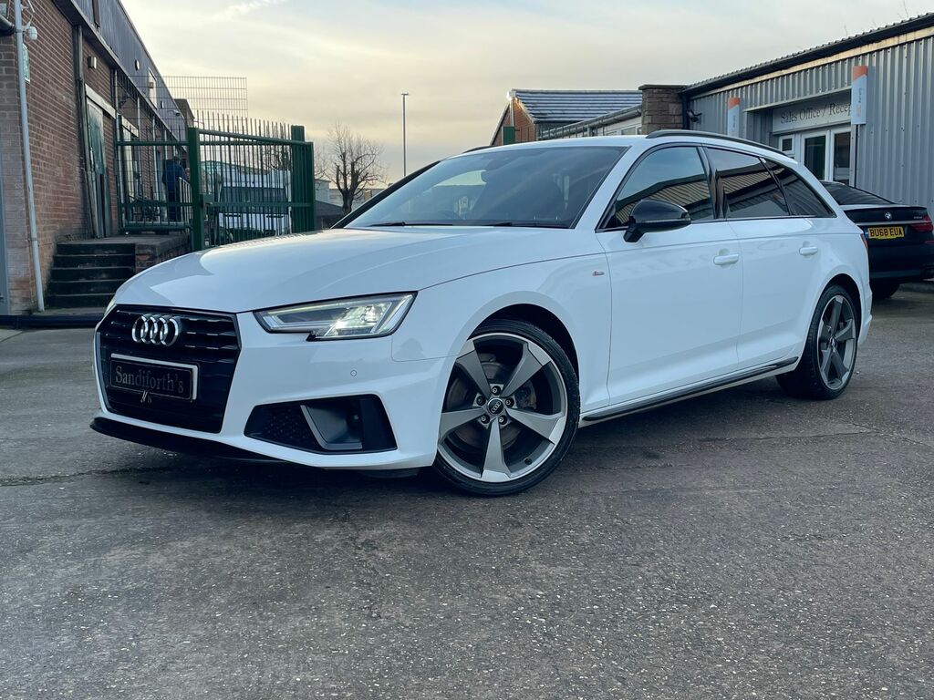Audi A4 Avant 2.0 Tfsi 35 Black Edition Estate SV19UAC White #3