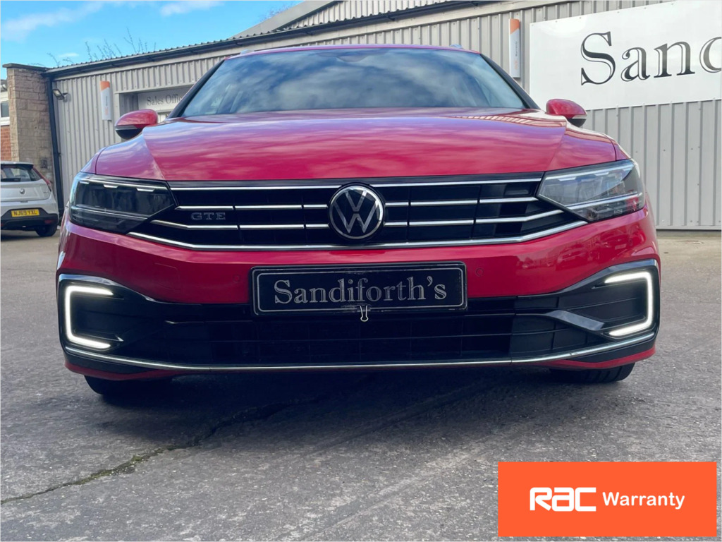 Volkswagen Passat 1.4 Tsi 13Kwh Gte Estate Plug-in Hybrid DF71OGG Red #2
