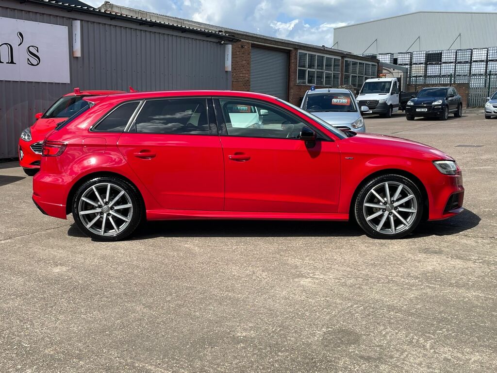 Audi A3 1.0 Tfsi Black Edition Sportback S Tron LX18ULC Red #4