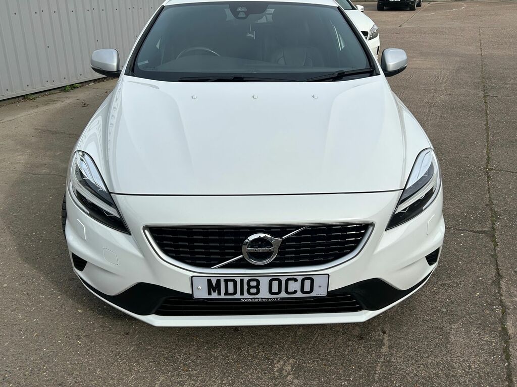 Volvo V40 2.0 T3 Gpf R-design Pro Hatchback Manua MD18OCO White #3
