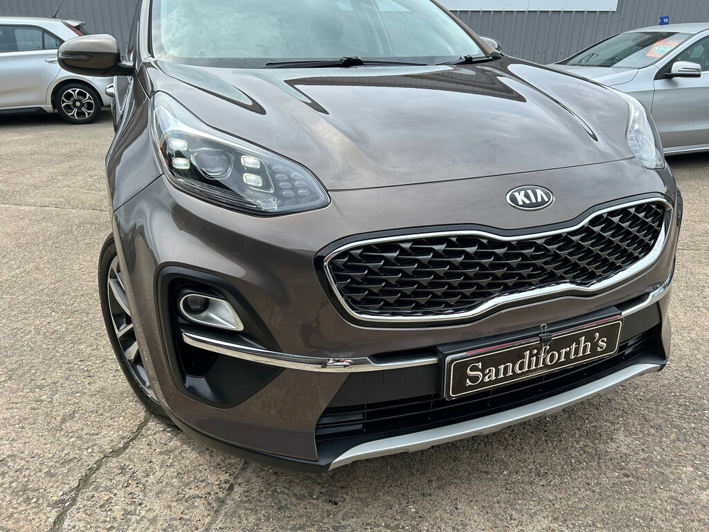 Kia Sportage 1.6 Crdi Mhev 3 Suv Hybrid Dct Euro 6 FT21DJD Brown #3