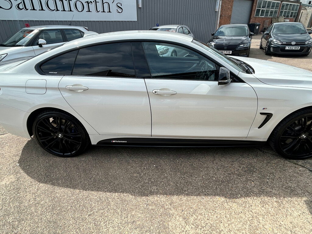 BMW 4 Series Gran Coupe Gran Coupe 2.0 420I Black #10