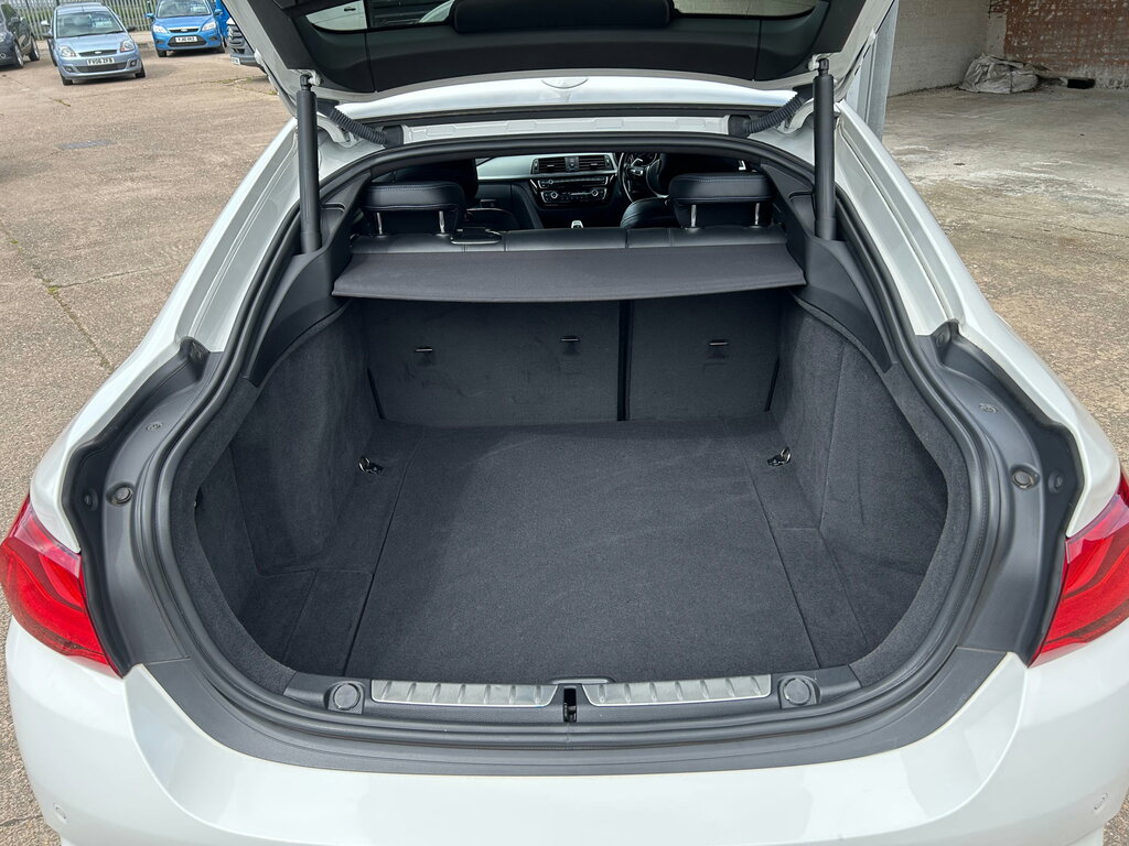 BMW 4 Series Gran Coupe Gran Coupe 2.0 420I Black #40