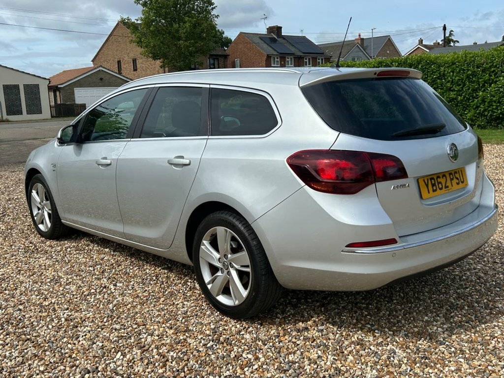 Vauxhall Astra  Grey #60