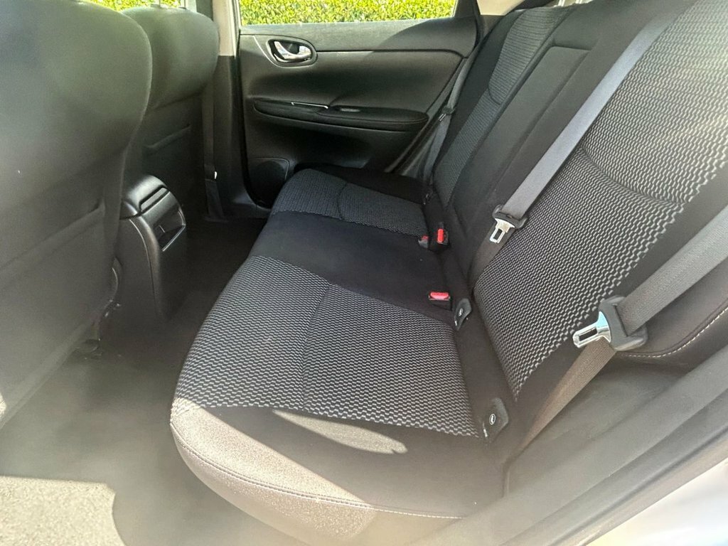 Nissan Pulsar Silver #25