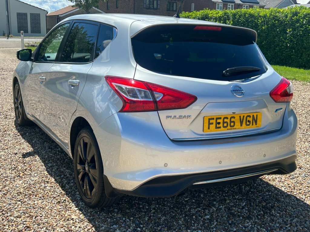 Nissan Pulsar Silver #53
