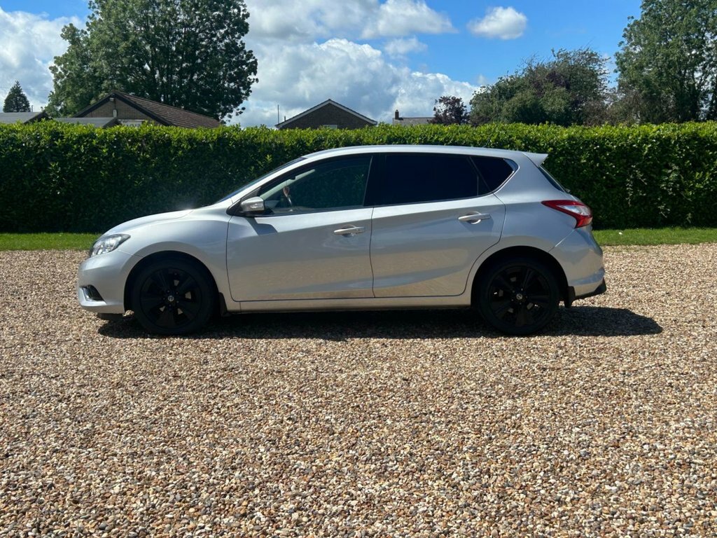 Nissan Pulsar Silver #51