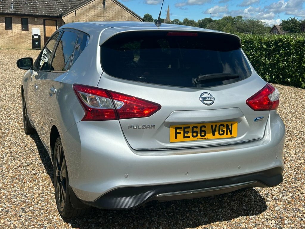 Nissan Pulsar Silver #6