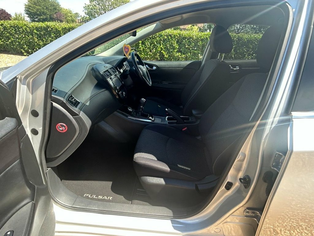 Nissan Pulsar Silver #28