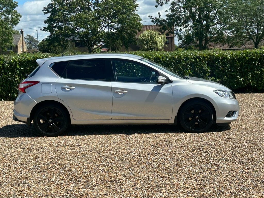 Nissan Pulsar Silver #43