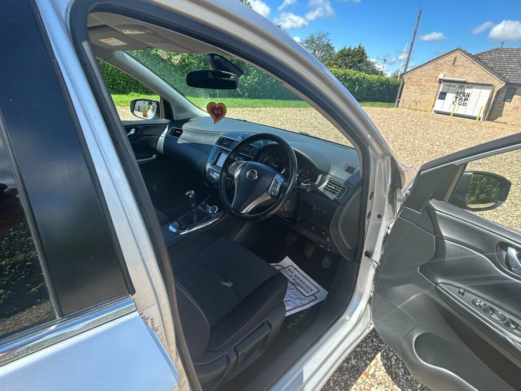 Nissan Pulsar Silver #17
