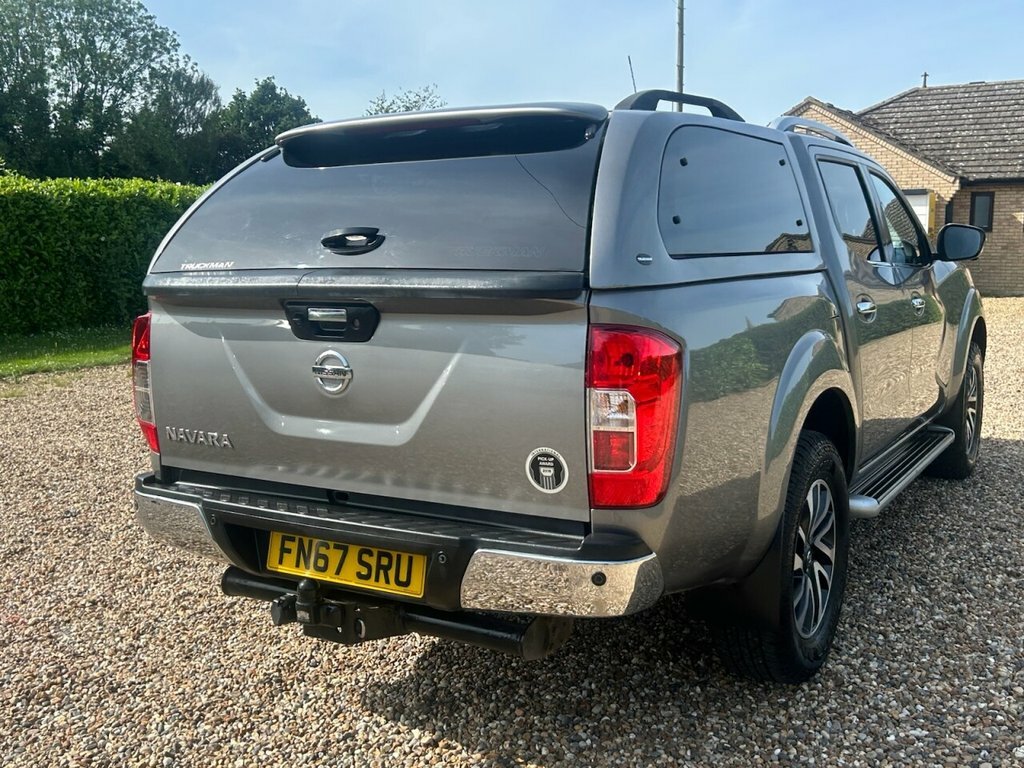 Nissan Navara Dci Tekna 4X4 Shr Dcb Silver #64