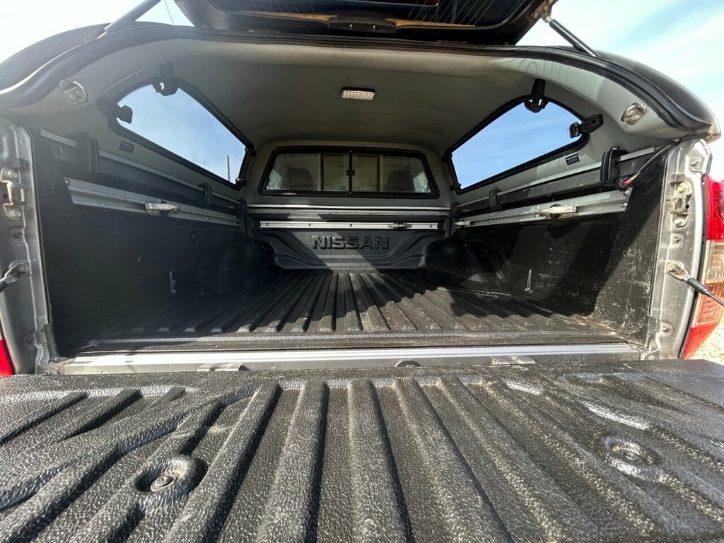 Nissan Navara Dci Tekna 4X4 Shr Dcb Silver #40