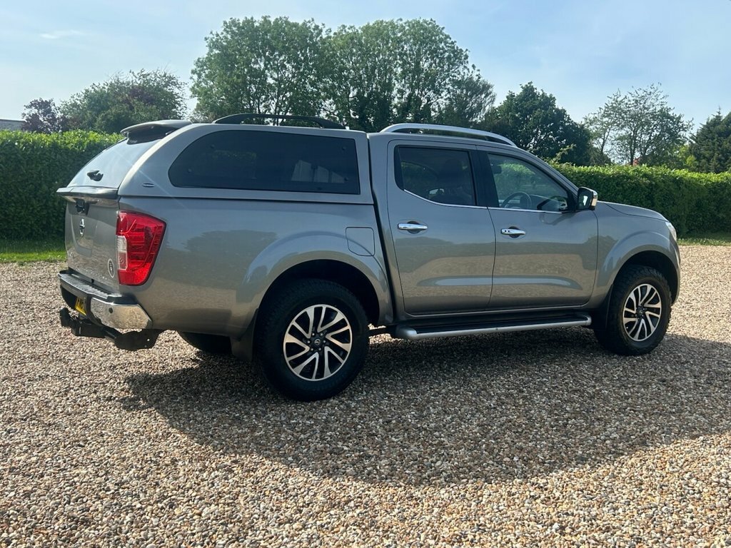 Nissan Navara Dci Tekna 4X4 Shr Dcb Silver #61