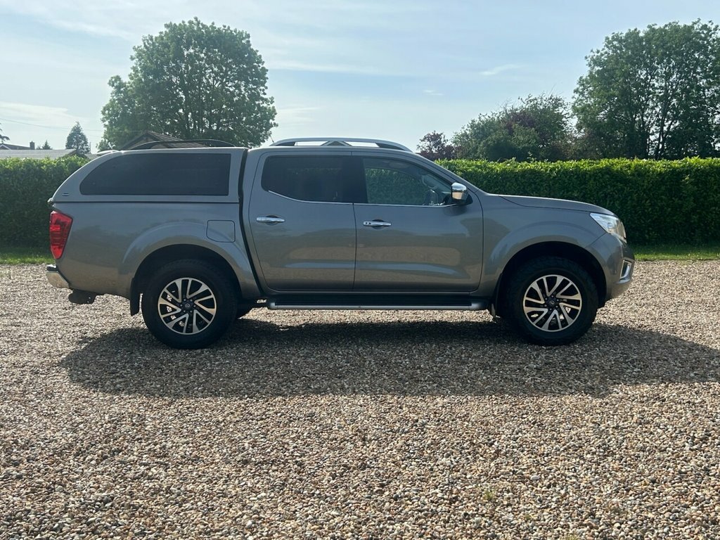 Nissan Navara Dci Tekna 4X4 Shr Dcb Silver #60