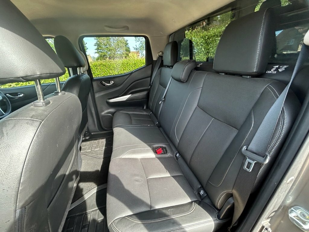 Nissan Navara Dci Tekna 4X4 Shr Dcb Silver #41