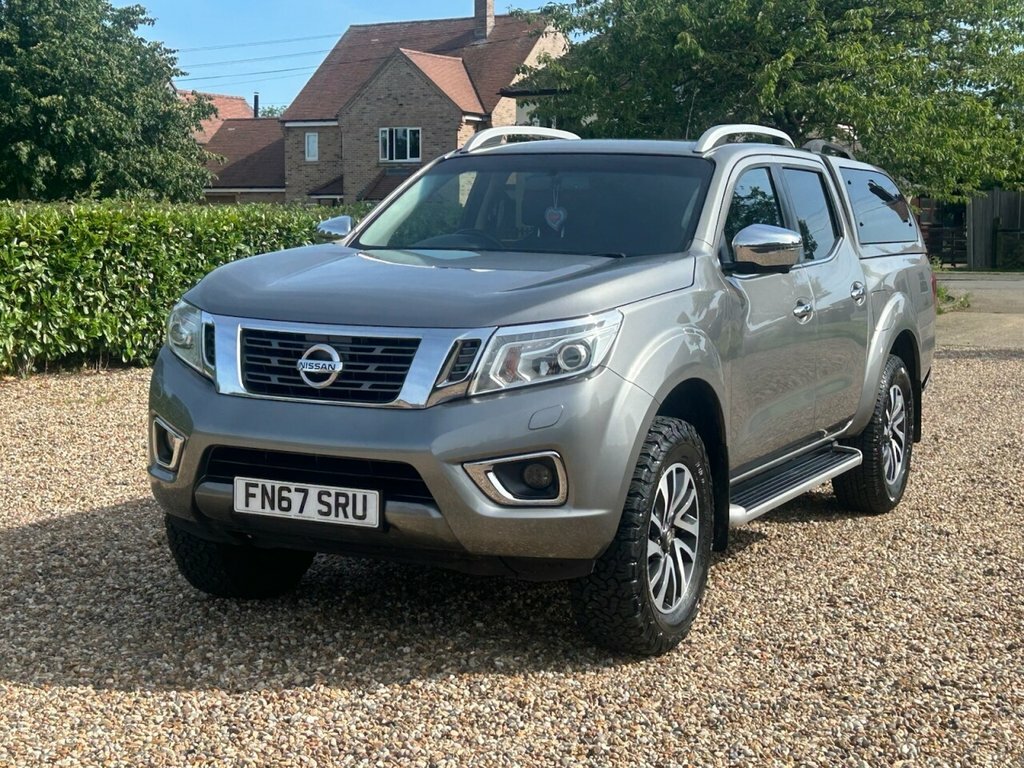Nissan Navara Dci Tekna 4X4 Shr Dcb Silver #56