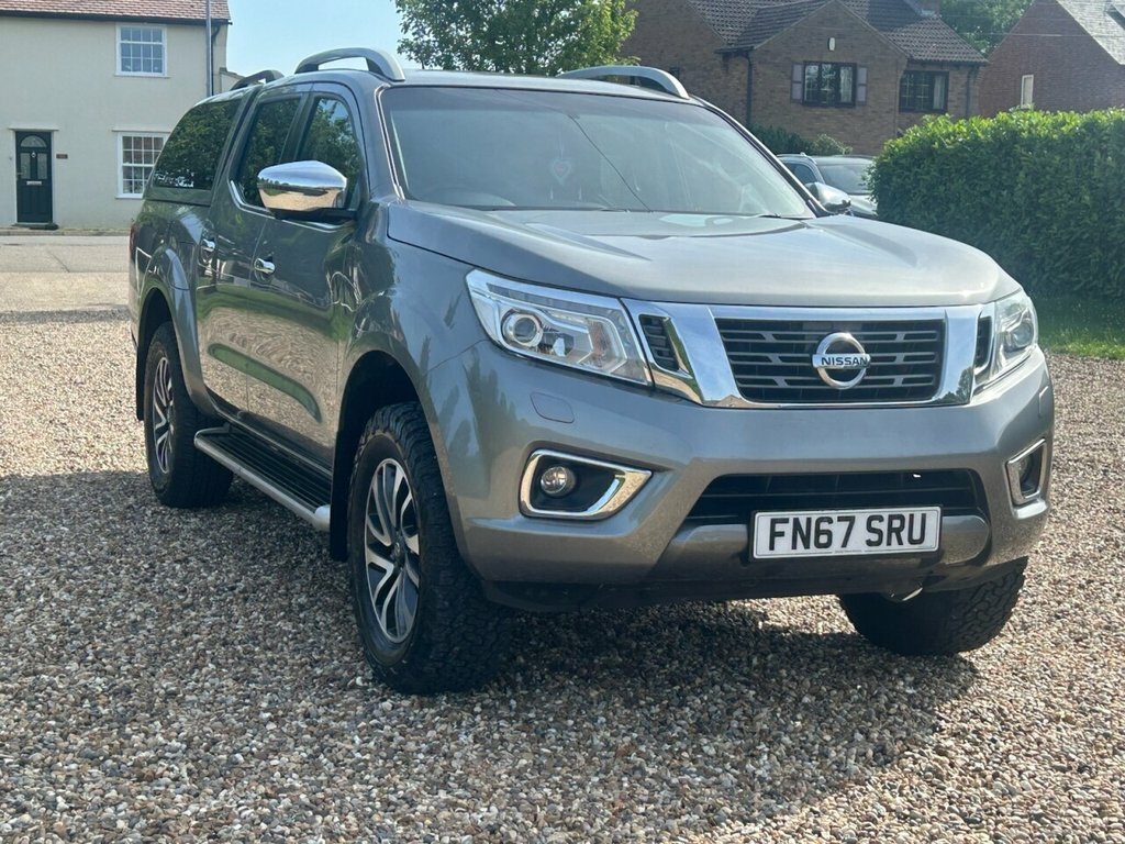 Nissan Navara Dci Tekna 4X4 Shr Dcb Silver #53