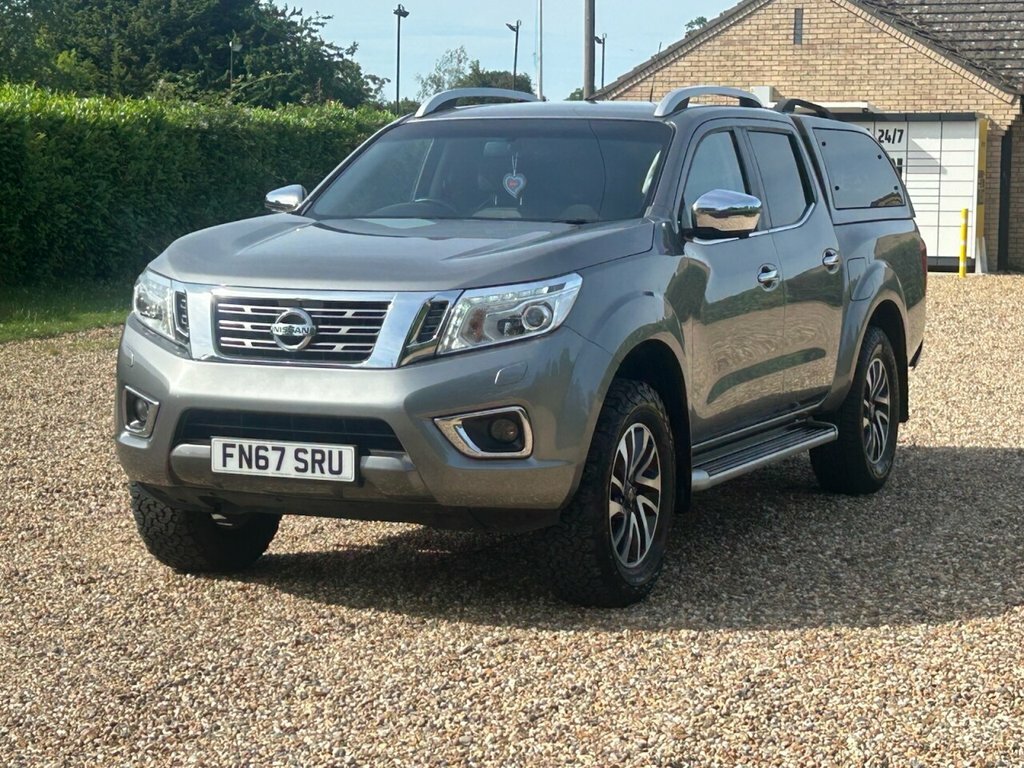 Nissan Navara Dci Tekna 4X4 Shr Dcb Silver #2