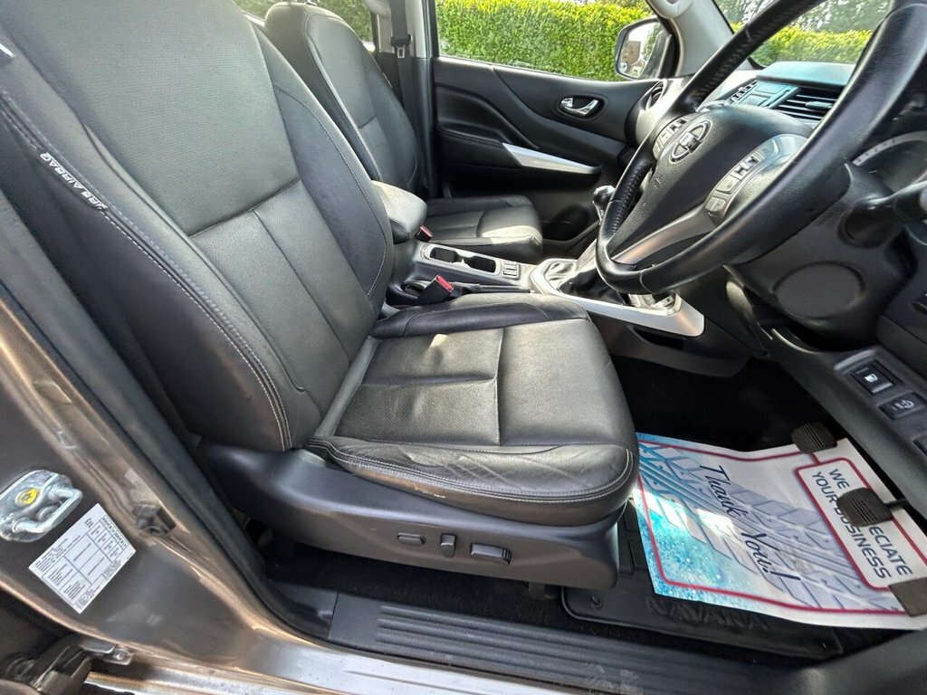 Nissan Navara Dci Tekna 4X4 Shr Dcb Silver #31