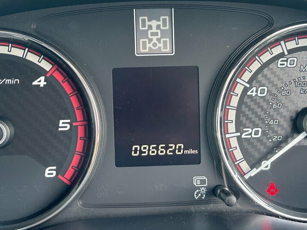 Mitsubishi L200  Black #27