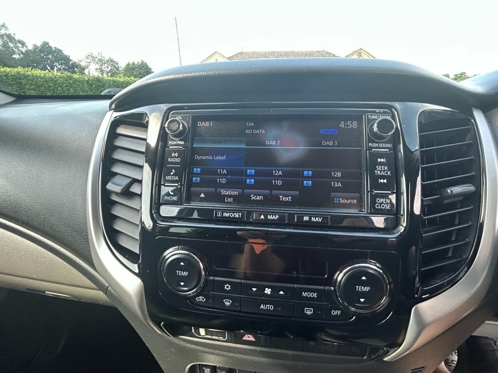 Mitsubishi L200  Black #25