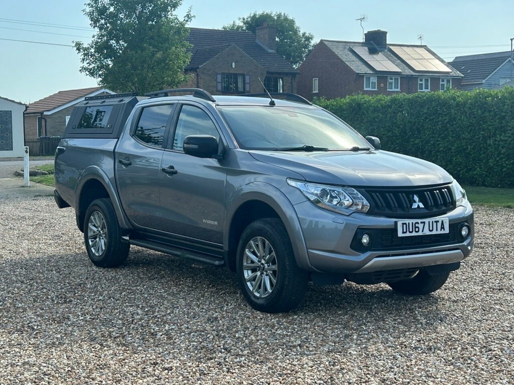 Mitsubishi L200  Black #50