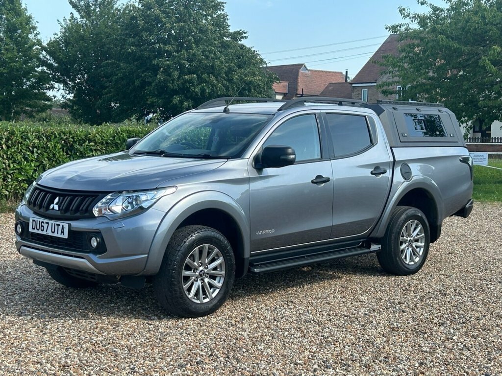 Mitsubishi L200  Black #55