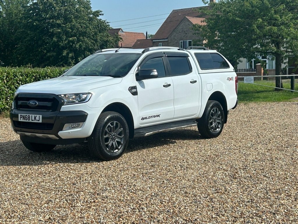 Ford Ranger  Black #9