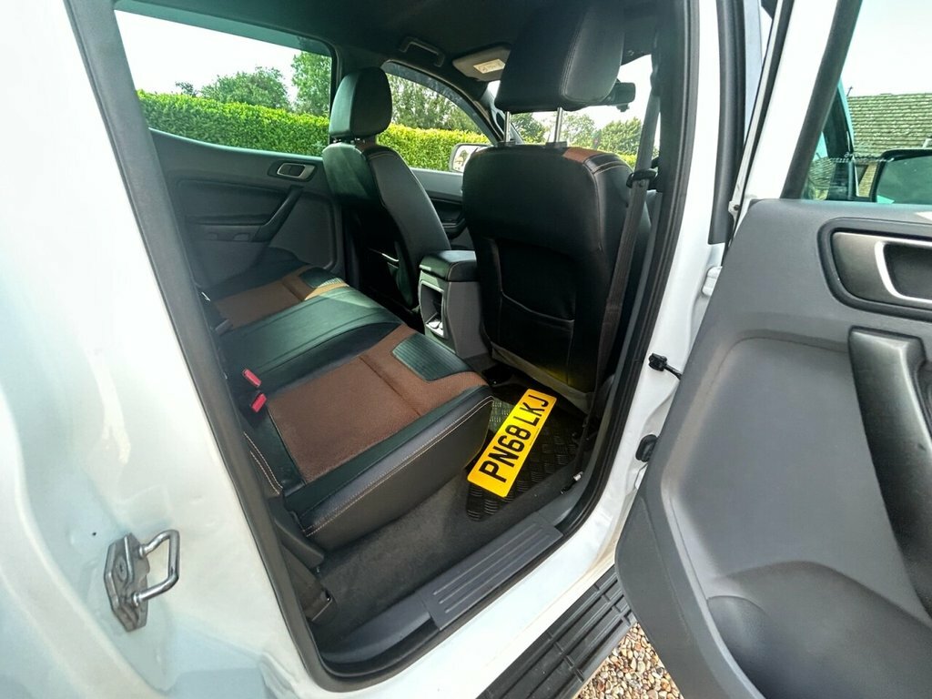 Ford Ranger  Black #32