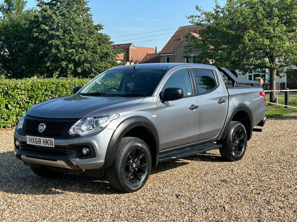 Fiat Fullback 2.4D LX 4Wd Euro 6 Euro 6 Black #2
