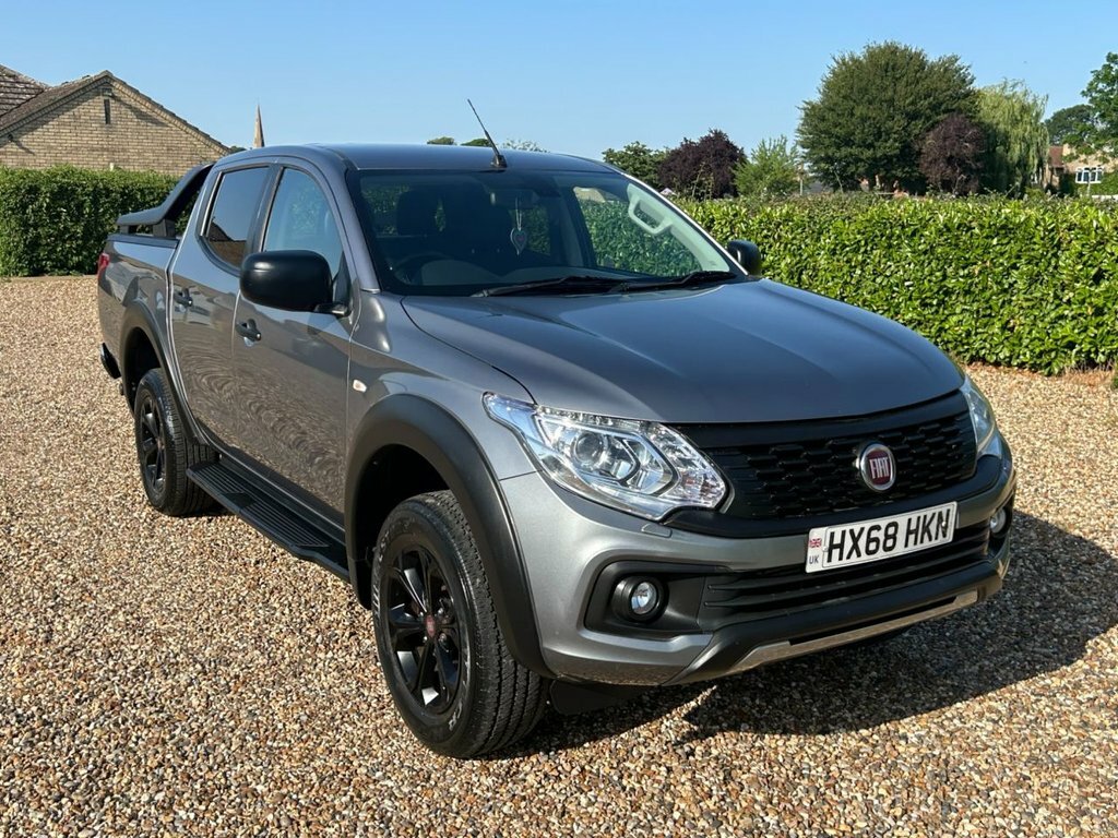Fiat Fullback 2.4D LX 4Wd Euro 6 Euro 6 Black #63