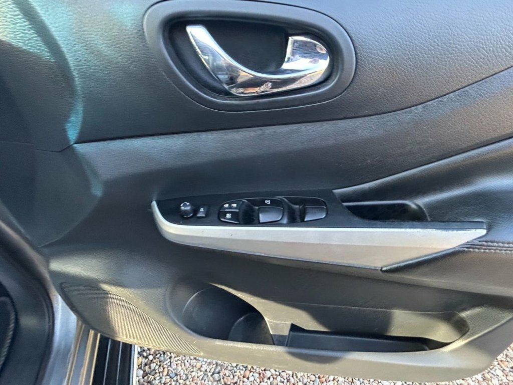 Nissan Navara Tekna Dci Black #48