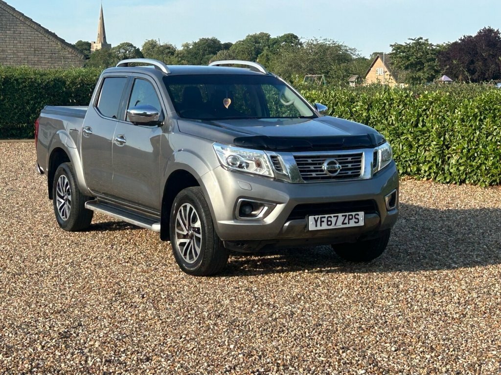 Nissan Navara Tekna Dci Black #2