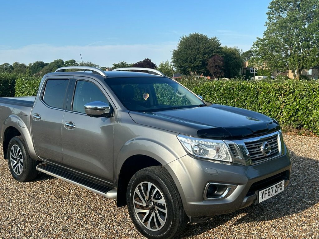 Nissan Navara Tekna Dci Black #69